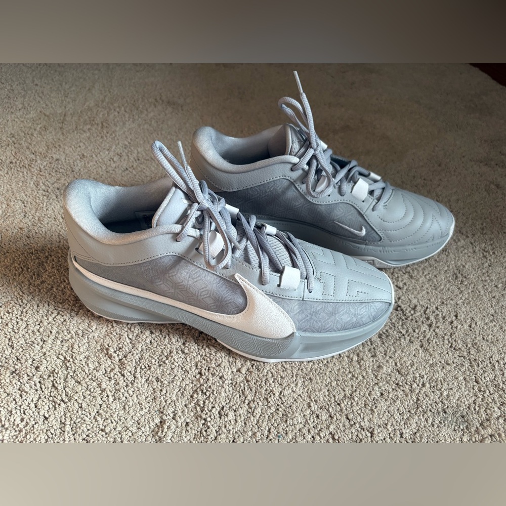 Nike Zoom Freak 5